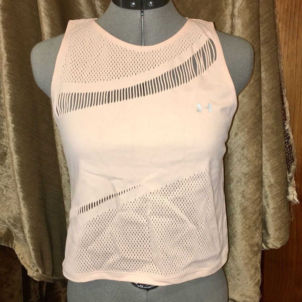 Under Armour fitted heat gear crop top